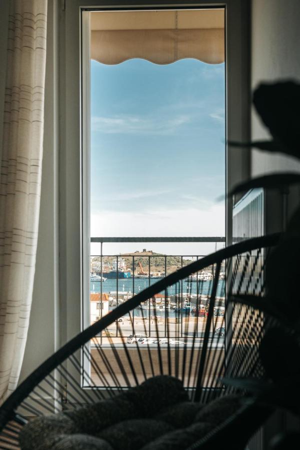 Апартаменты Luxury Port View Лаврион Экстерьер фото